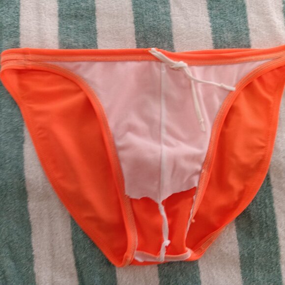 VINTAGE "ATSUI" SWIM BRIEF (*), < 1" SIDES, ORANGE, SIZE "S" (30") (Pre-Owned) - Picture 5 of 7